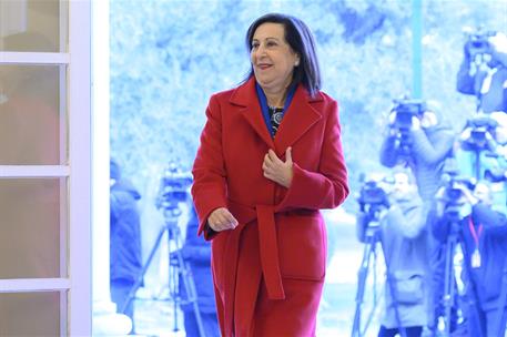14/01/2020. The Minister for Defense, Margarita Robles, enters the Council of Ministers building